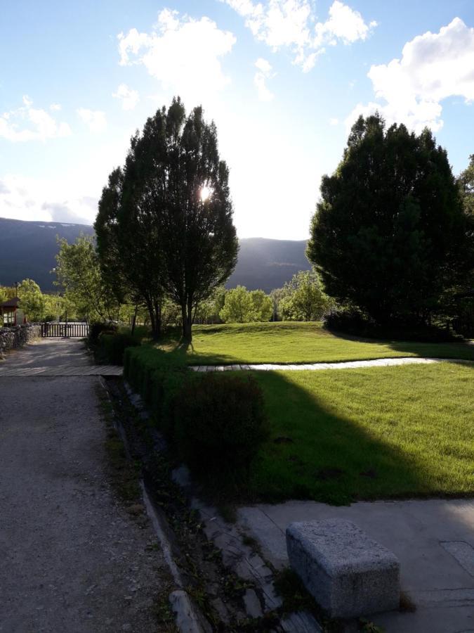 Affittacamere Zaguan Rascafría Esterno foto